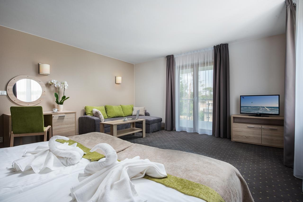 Hotel Szafir Ястшембя-Гура Экстерьер фото